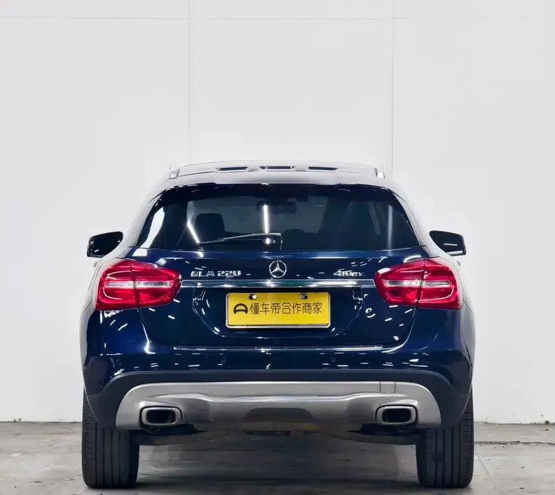 2015 Mercedes-Benz GLA 220 4MATIC Fashion Edition — миниатюра 6