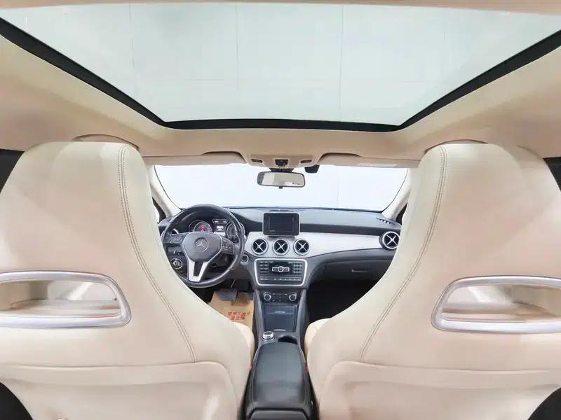 2015 Mercedes-Benz GLA 220 4MATIC Fashion Edition — миниатюра 10