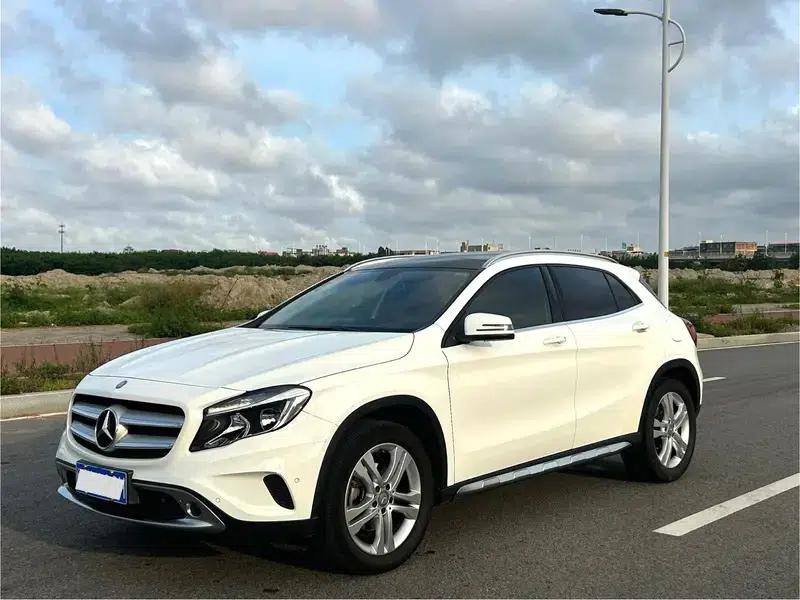 2015 Mercedes-Benz GLA 200 Dynamic — миниатюра 1