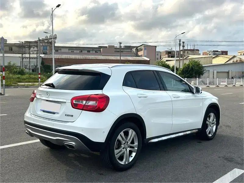 2015 Mercedes-Benz GLA 200 Dynamic — миниатюра 6