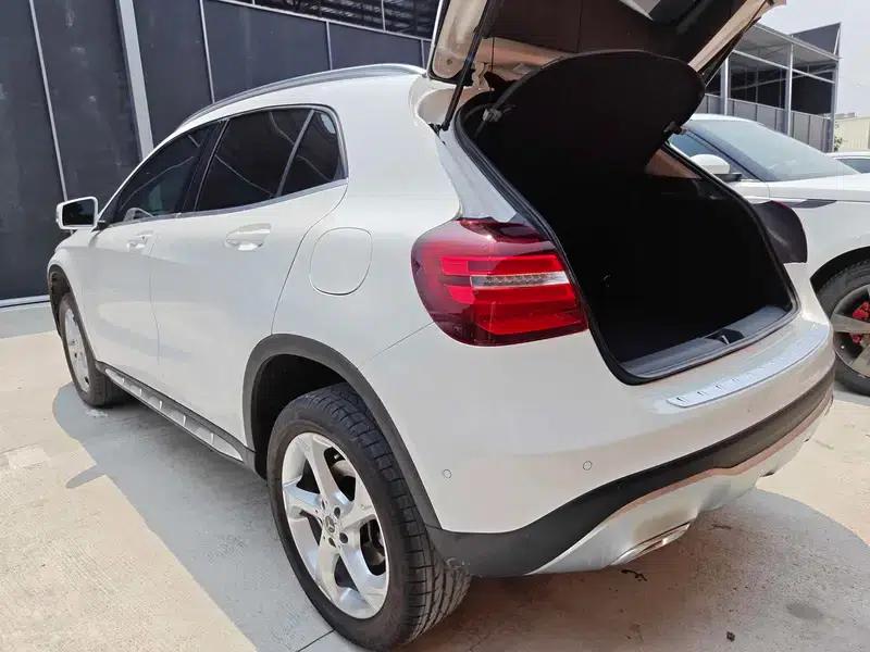 2017 Mercedes-Benz GLA 200 Fashion Edition — миниатюра 4