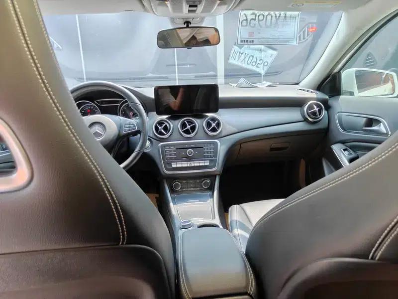 2017 Mercedes-Benz GLA 200 Fashion Edition — миниатюра 10