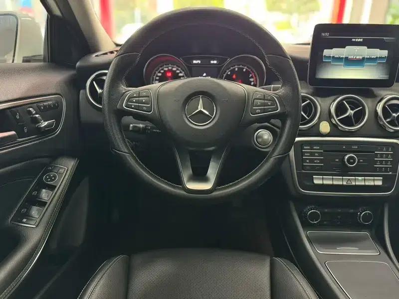 2017 Mercedes-Benz GLA 200 Fashion Edition — миниатюра 7