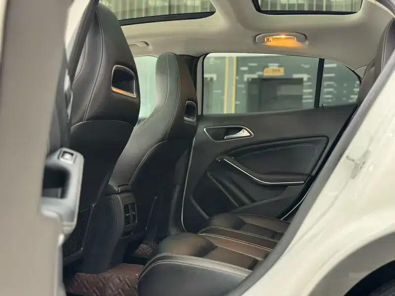 2017 Mercedes-Benz GLA 200 Fashion Edition — миниатюра 9