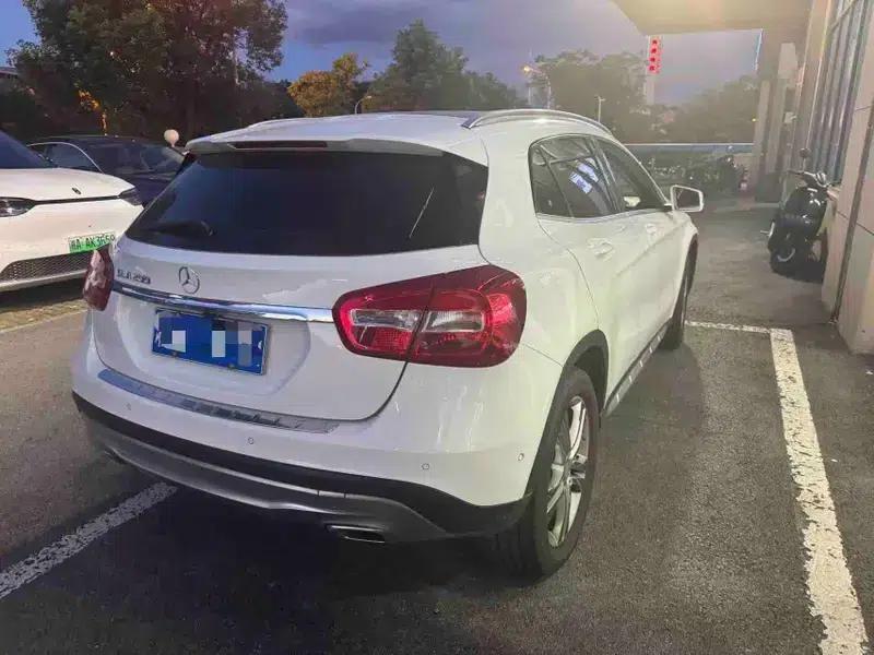 2016 Mercedes-Benz GLA 200 Dynamic — миниатюра 3