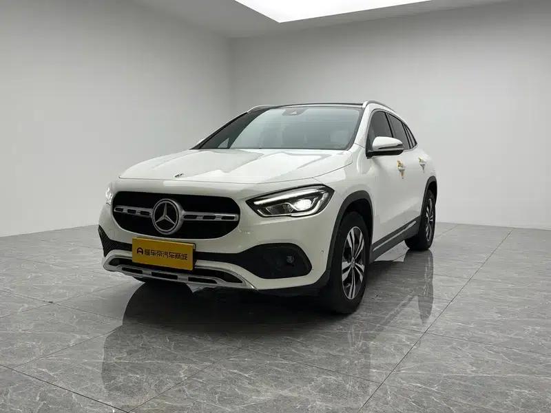 Mercedes-Benz GLA 2022 Facelift GLA 200 — миниатюра 1
