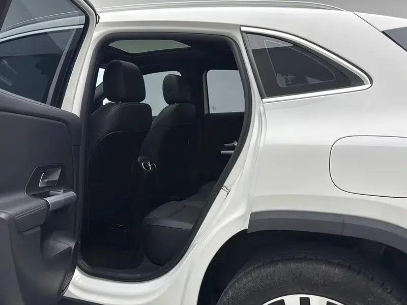 Mercedes-Benz GLA 2022 Facelift GLA 200 — миниатюра 18