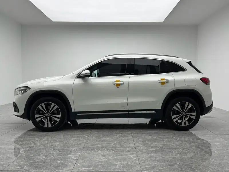 Mercedes-Benz GLA 2022 Facelift GLA 200 — миниатюра 4