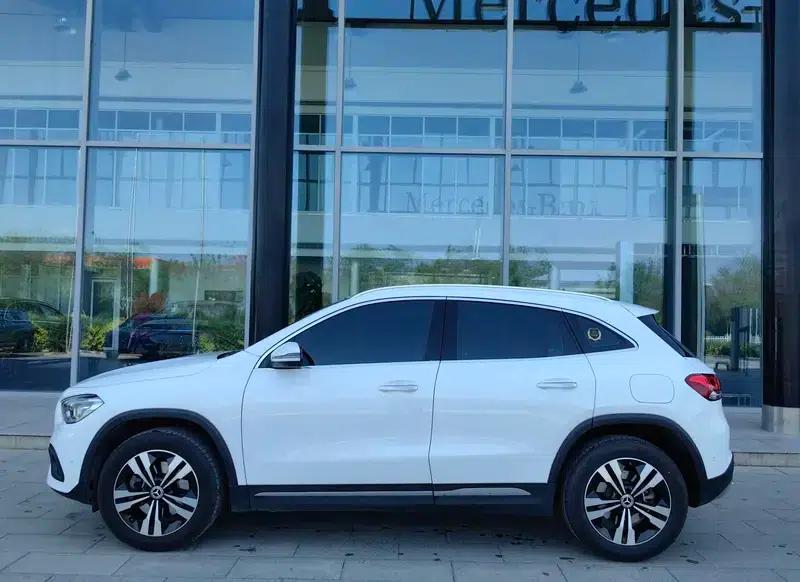 2020 Mercedes-Benz GLA 200 — миниатюра 3