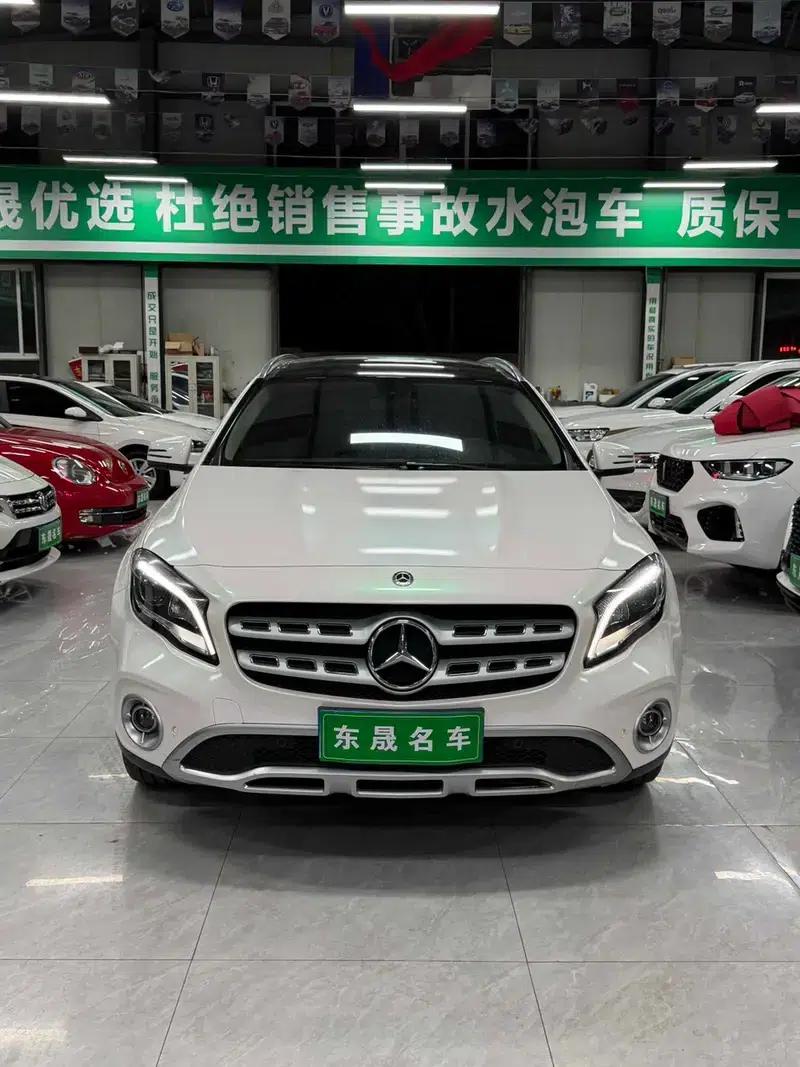 2017 Mercedes-Benz GLA 220 4MATIC Fashion Edition — миниатюра 2