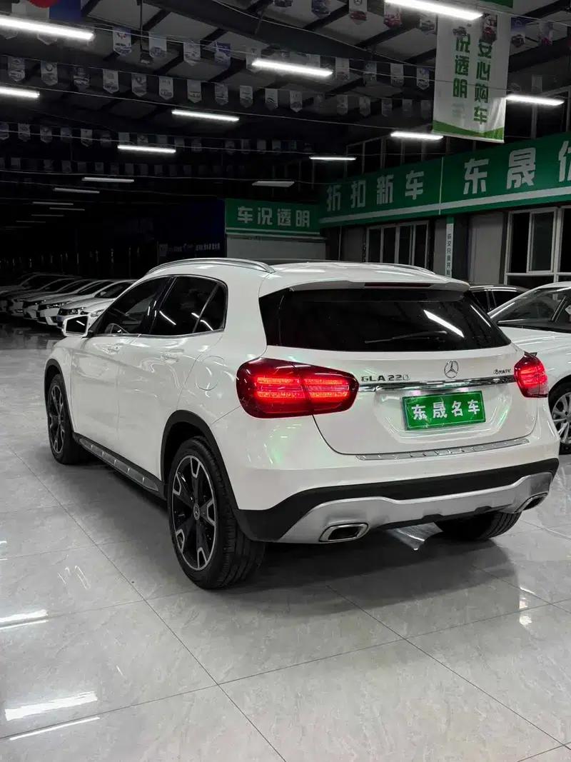 2017 Mercedes-Benz GLA 220 4MATIC Fashion Edition — миниатюра 4