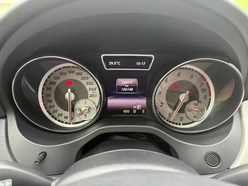 Mercedes-Benz GLA (Imported) 2015 GLA 200 — миниатюра 8