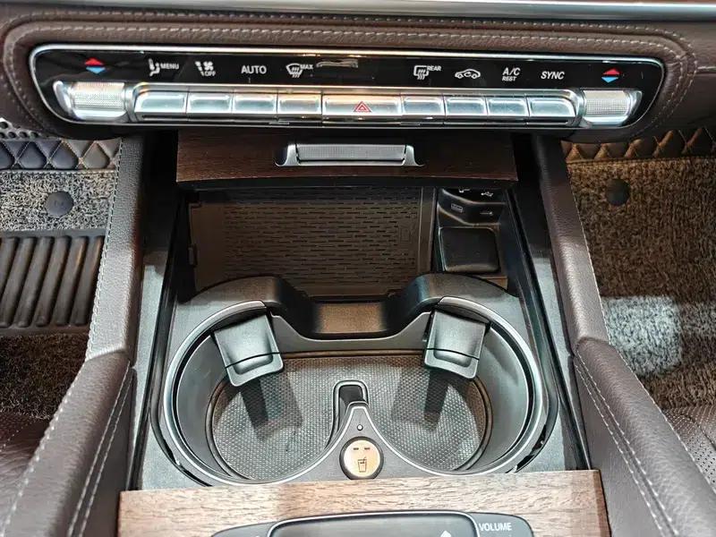 2020 Mercedes-Benz GLS 450 4MATIC Luxury — миниатюра 27