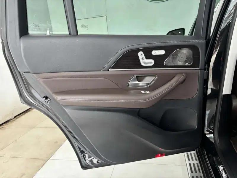 Mercedes-Benz GLS 2022 Facelift GLS 450 4MATIC Fashion Model — миниатюра 21