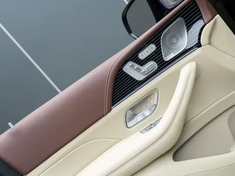Mercedes-Benz GLS 2024 3.0T Automatic 4WD 4-seater (Parallel Import) — миниатюра 5