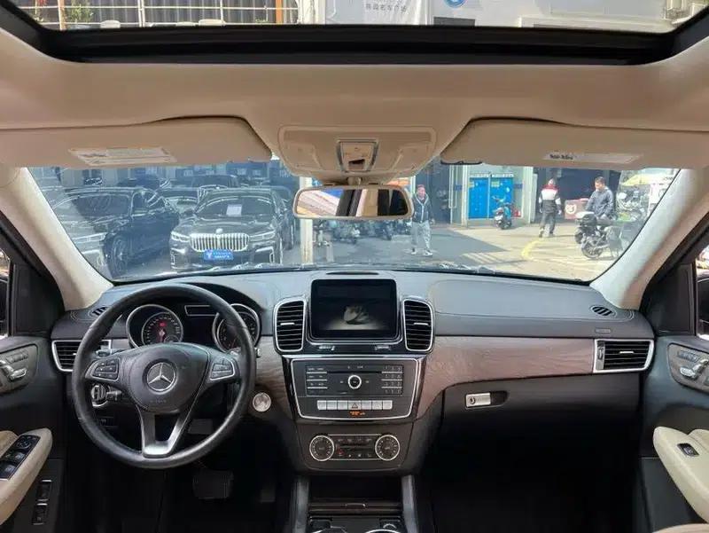 Mercedes-Benz GLS 2017 3.0T Automatic 4WD 7-Seater (Parallel Import) — миниатюра 6