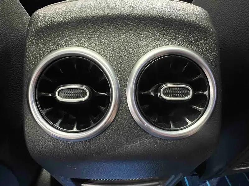 2020 Mercedes-Benz GLB 180 Dynamic — миниатюра 9