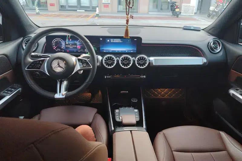 2024 Mercedes-Benz GLB Facelift GLB 220 Dynamic — миниатюра 11