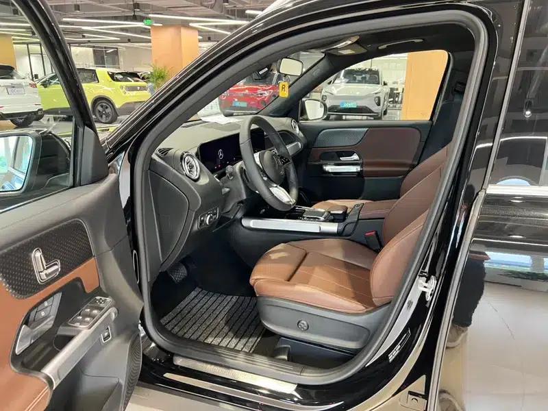 2024 Mercedes-Benz GLB 220 Dynamic — миниатюра 11