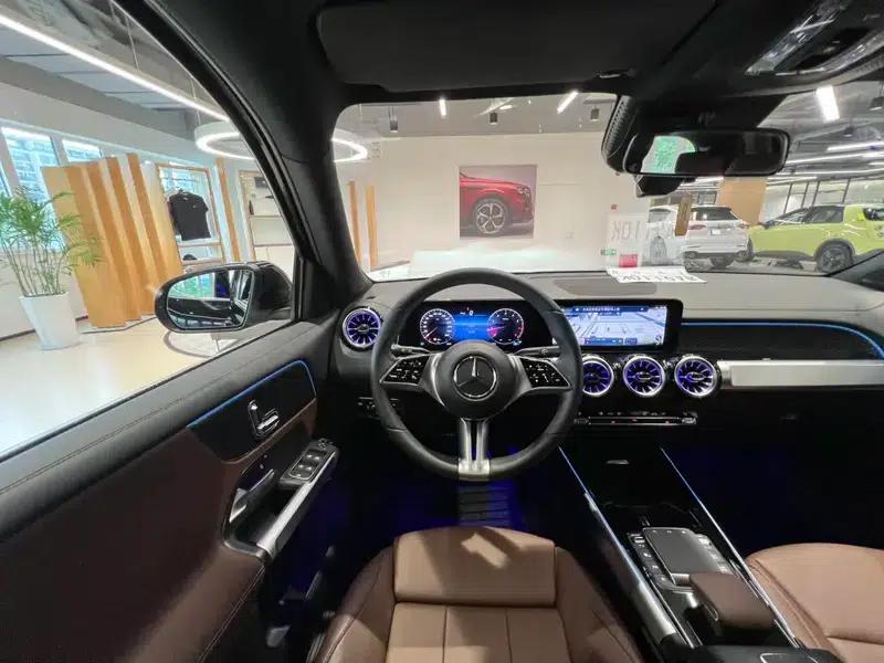 2024 Mercedes-Benz GLB 220 Dynamic — миниатюра 10