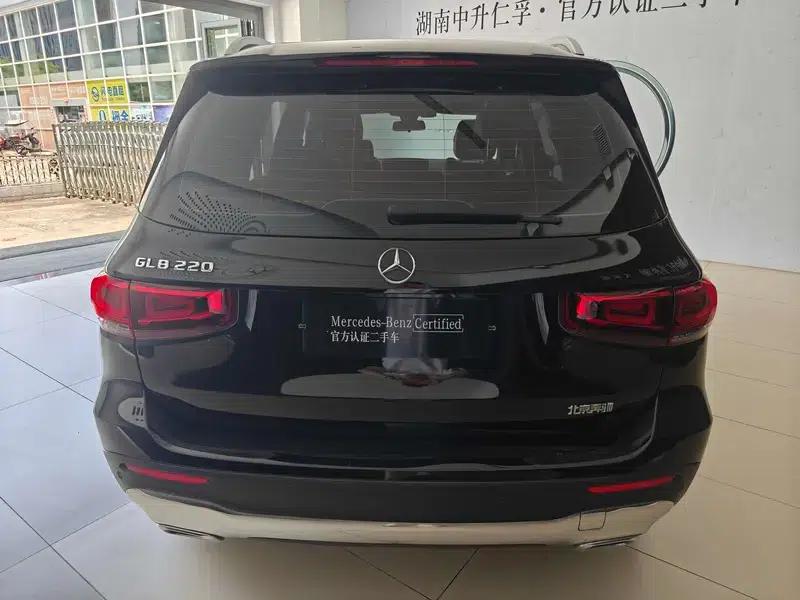 2023 Mercedes-Benz GLB 220 Dynamic — миниатюра 4