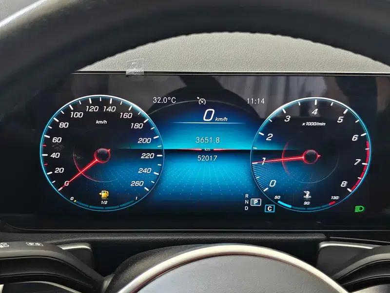 2023 Mercedes-Benz GLB 220 Dynamic — миниатюра 9