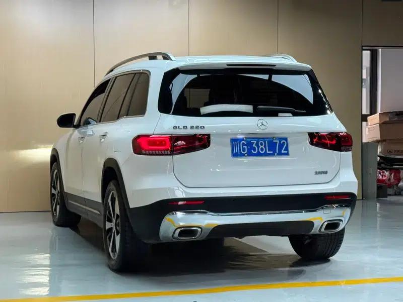 2023 Mercedes-Benz GLB 220 Fashion Edition — миниатюра 4