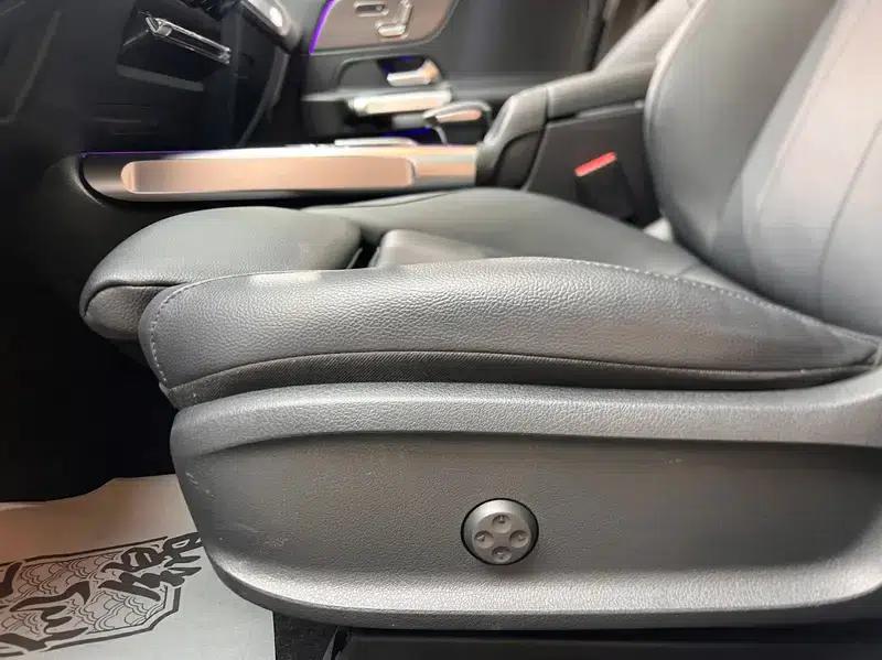 2023 Mercedes-Benz GLB 220 Fashion Edition — миниатюра 33