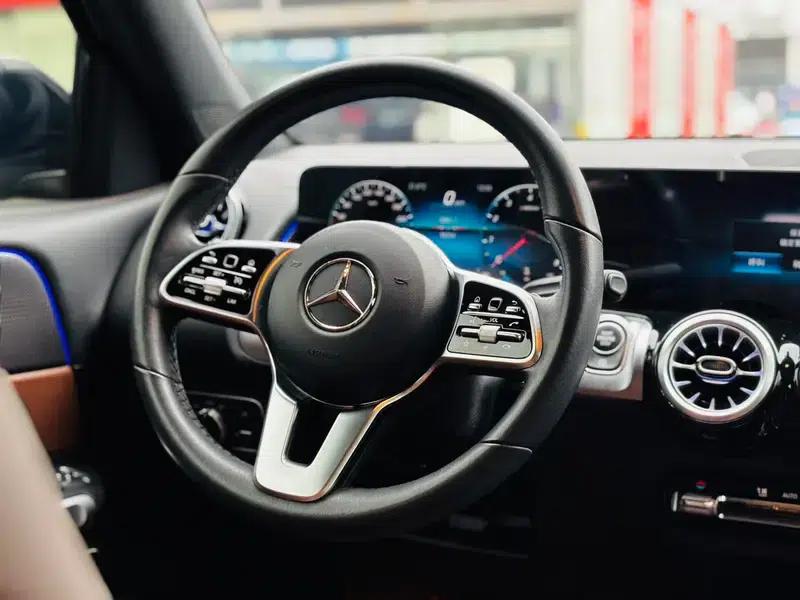 2021 Mercedes-Benz GLB 200 Dynamic — миниатюра 10