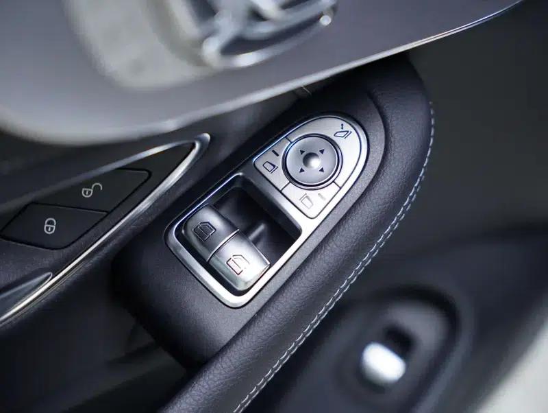 2019 Mercedes-Benz C-Class AMG C 63 Coupe — миниатюра 46