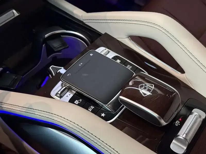 2022 Maybach GLS 480 4MATIC — миниатюра 17