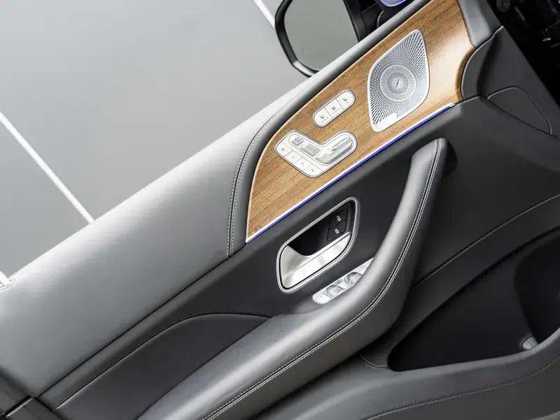 2021 Maybach GLS 4.0T Automatic 4WD 4-seater (Parallel Import) — миниатюра 8