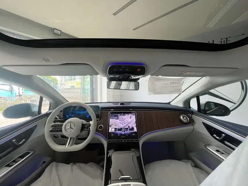 Mercedes-Benz EQE 2025 EQE 500 4MATIC Pioneer Edition — миниатюра 11