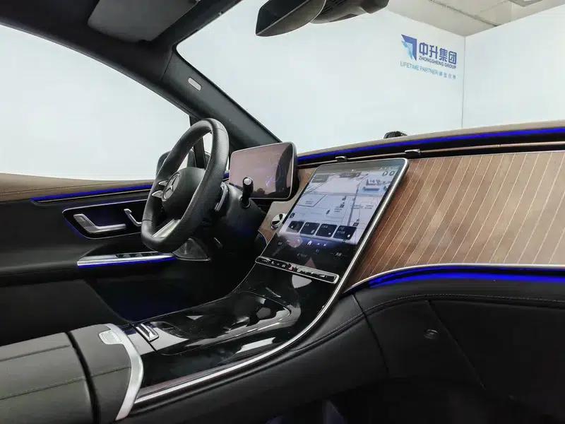 2024 Mercedes-Benz EQE SUV 500 4MATIC Luxury Edition — миниатюра 18