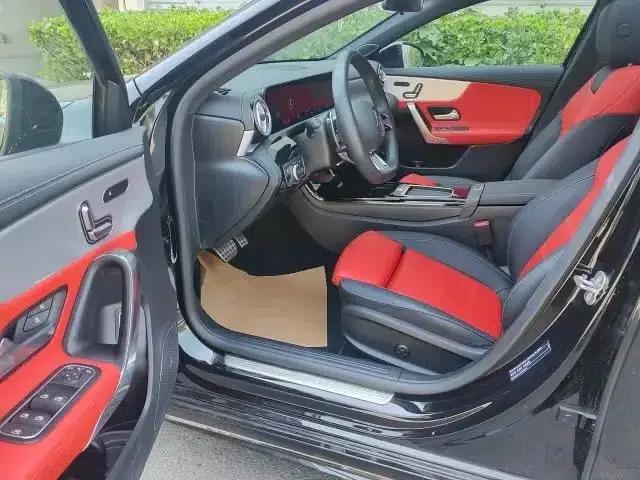 2025 Mercedes-Benz A-Class AMG A 35 L 4MATIC — миниатюра 9