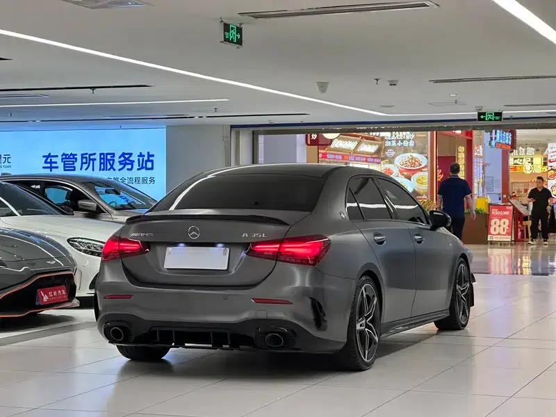 2025 Mercedes-Benz A-Class AMG A 35 L 4MATIC — миниатюра 7