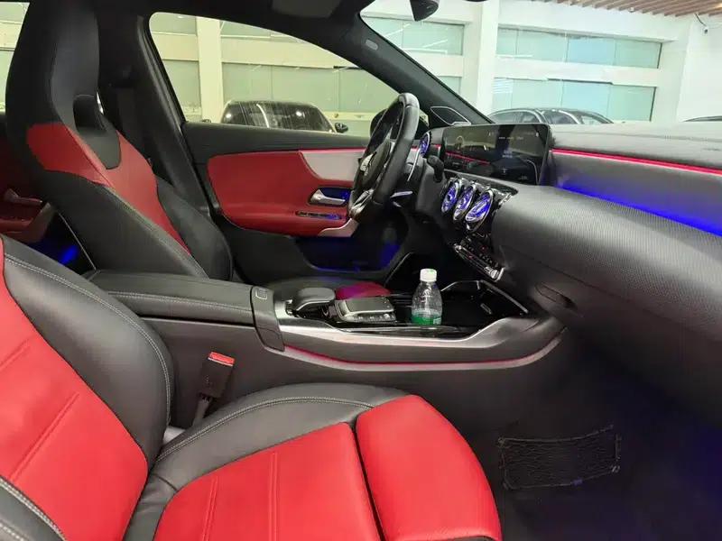 2020 Mercedes-Benz A-Class AMG (Imported) AMG A 35 4MATIC — миниатюра 10