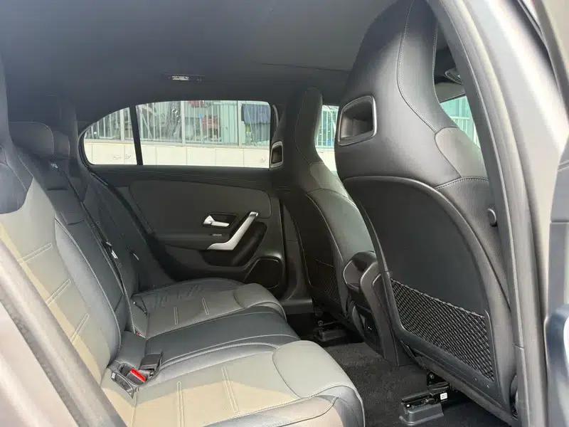 2020 Mercedes-Benz A-Class AMG (Imported) AMG A 35 4MATIC — миниатюра 11