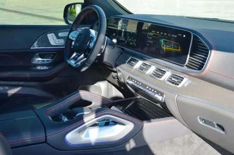 2023 Mercedes-Benz GLE Coupe AMG Model: AMG GLE 53 4MATIC+ Coupe SUV — миниатюра 13