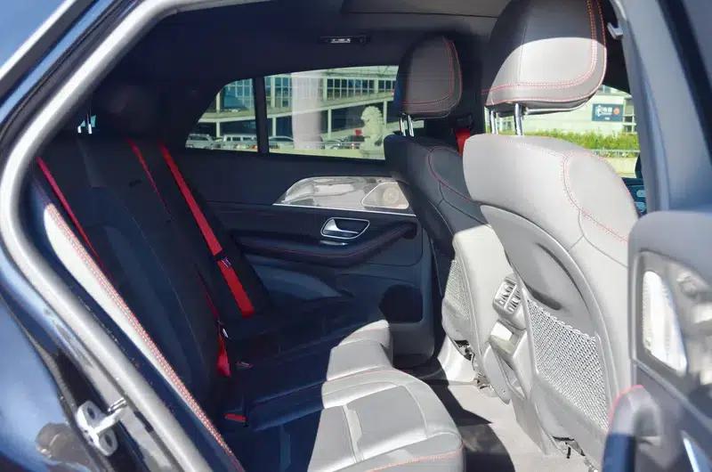2023 Mercedes-Benz GLE Coupe AMG Model: AMG GLE 53 4MATIC+ Coupe SUV — миниатюра 16