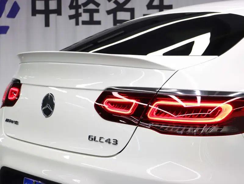Mercedes-Benz GLC Coupe AMG 2022 AMG GLC 43 4MATIC Coupe SUV — миниатюра 12
