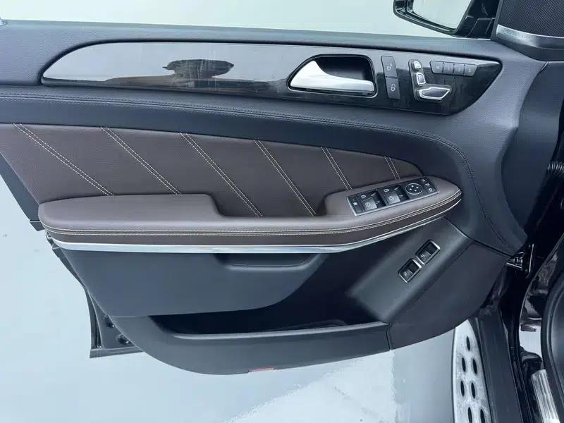 2017 Mercedes-Benz GLS AMG 63 4MATIC — миниатюра 11