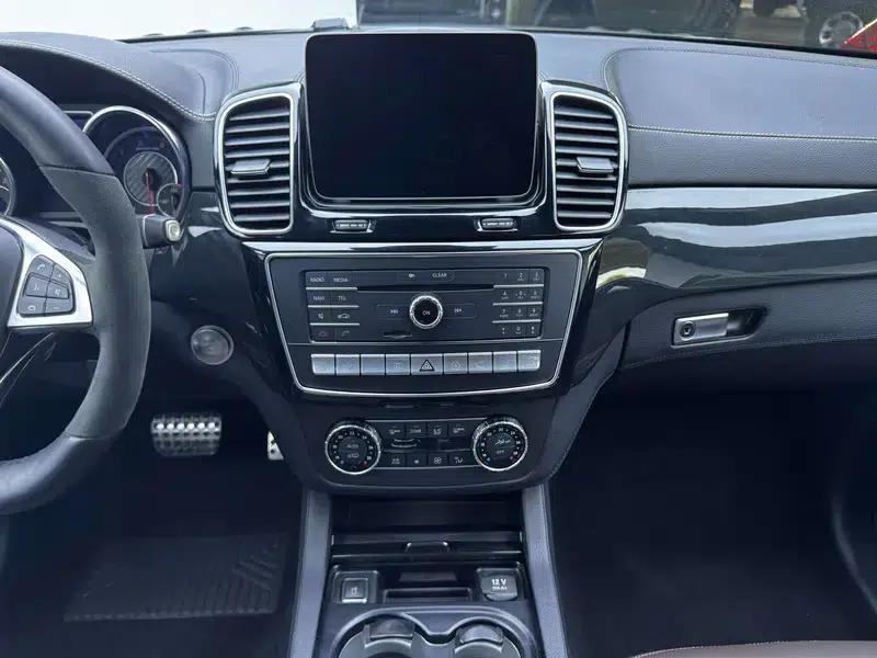 2017 Mercedes-Benz GLS AMG 63 4MATIC — миниатюра 16
