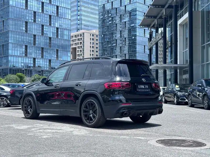 2024 Mercedes-Benz GLB AMG 35 4MATIC — миниатюра 4