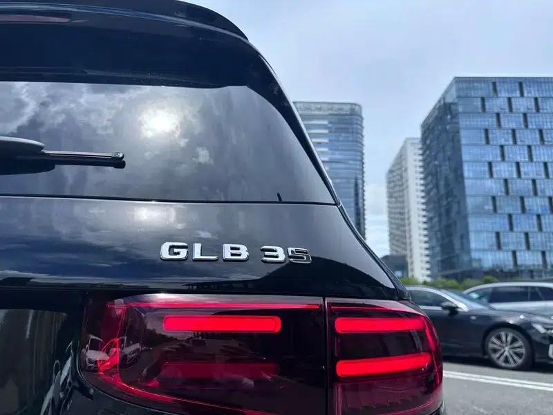 2024 Mercedes-Benz GLB AMG 35 4MATIC — миниатюра 8
