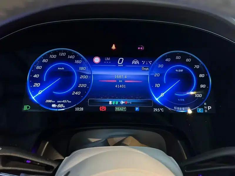 Mercedes-Benz EQS SUV 2023 EQS 450 4MATIC Pioneer Edition — миниатюра 10