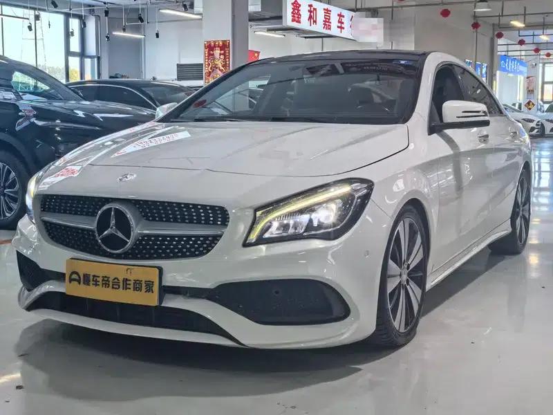 Mercedes-Benz CLA (Imported) 2016 CLA 200 Fashion Edition — миниатюра 1