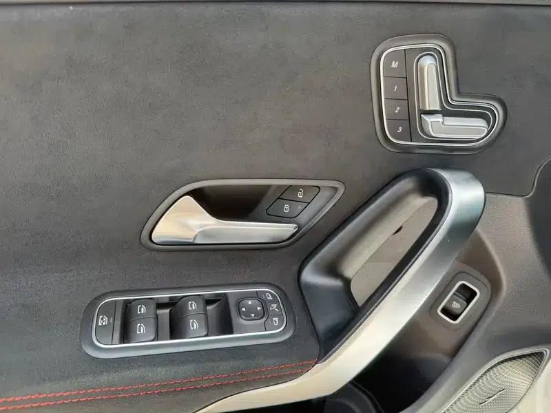Mercedes-Benz CLA (Imported) 2020 CLA 200 Coupe — миниатюра 30