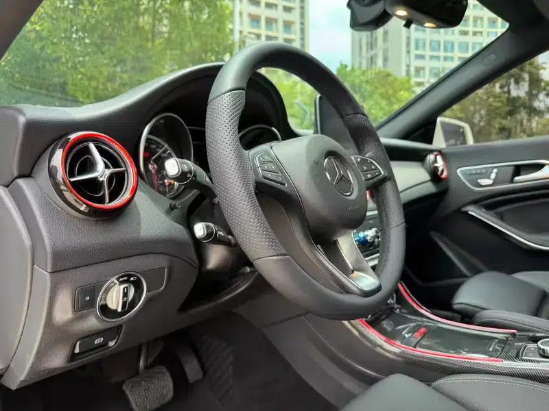Mercedes-Benz CLA (Imported) 2019 CLA 200 Fashion Edition — миниатюра 23