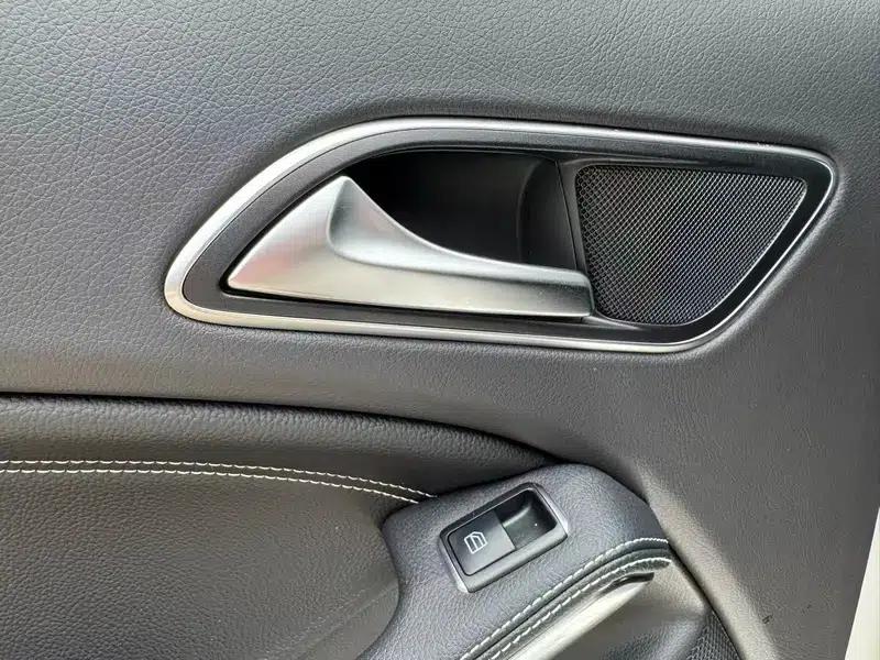 Mercedes-Benz CLA (Imported) 2019 CLA 200 Fashion Edition — миниатюра 30